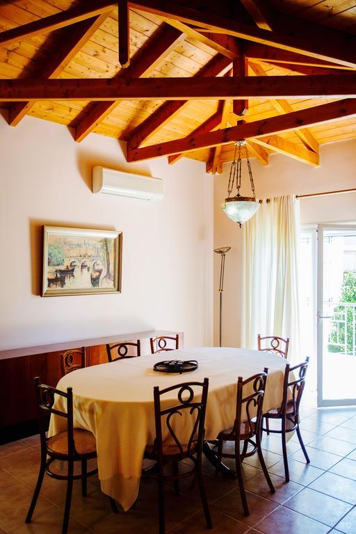 Loft Near The Beach Loutráki Dış mekan fotoğraf